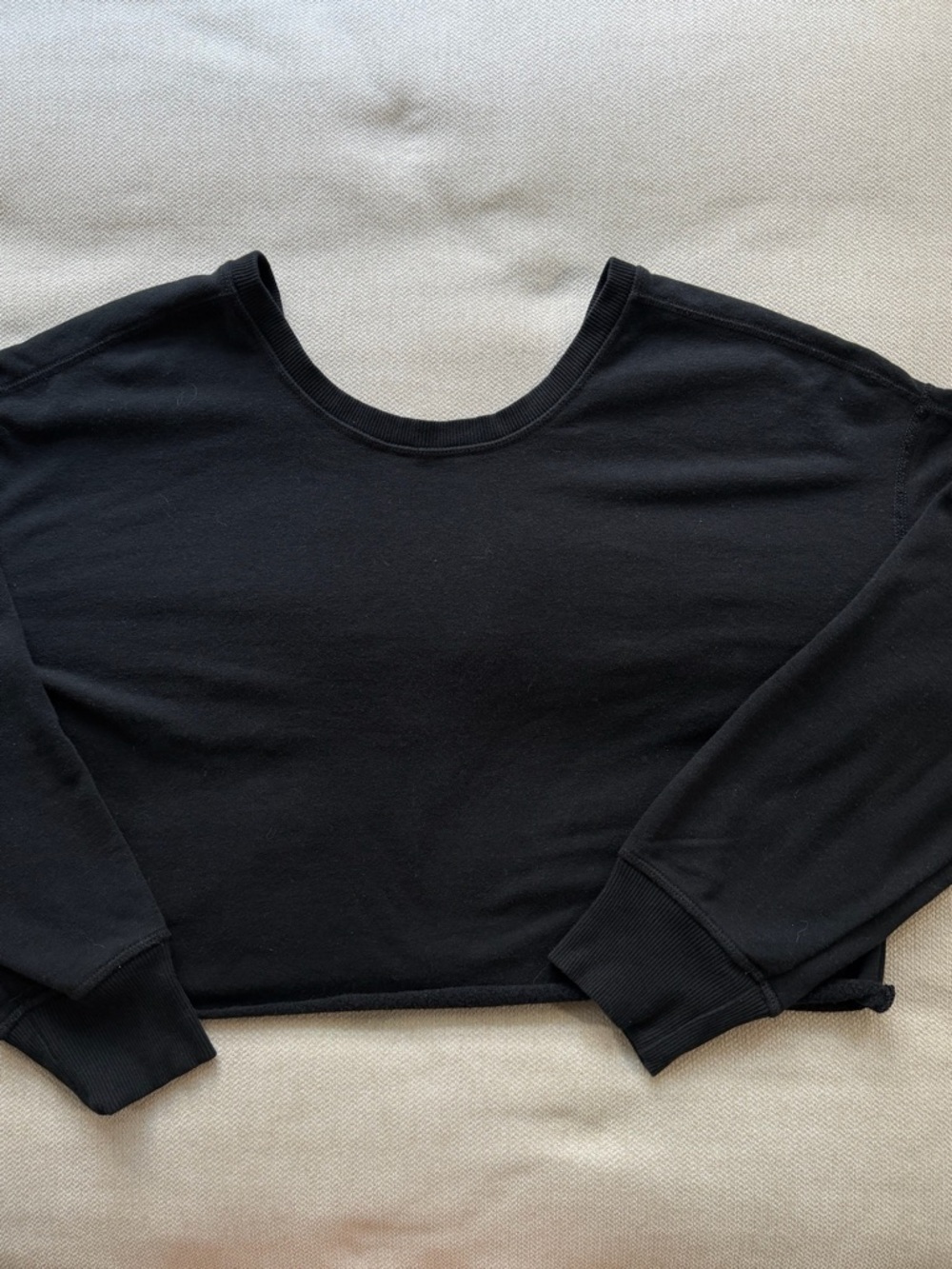 Black Cropped Crewneck Sweatshirt